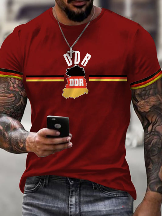 Herren-DDR-T-Shirt mit stolzen kurzen Ärmeln
