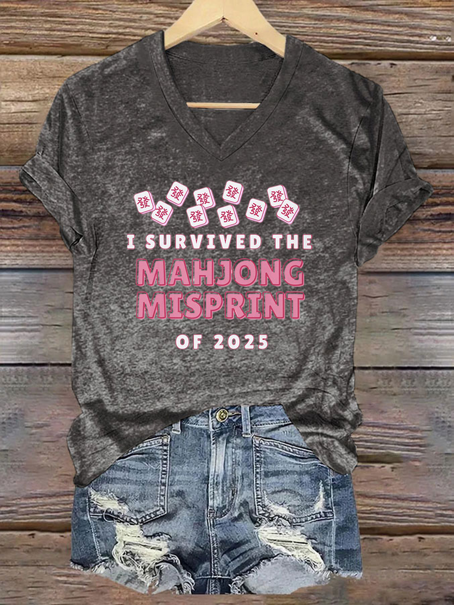 Frauen Ich habe den Mahjong-Fehl abdruck von 2025 Print T-Shirt überlebt