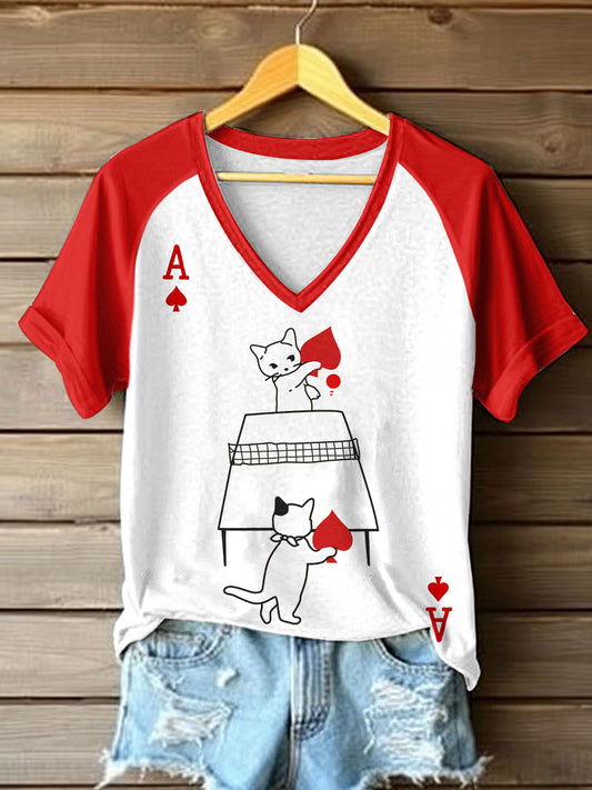 Frauen Katzen spielen Karten inspiriert Print T-Shirt