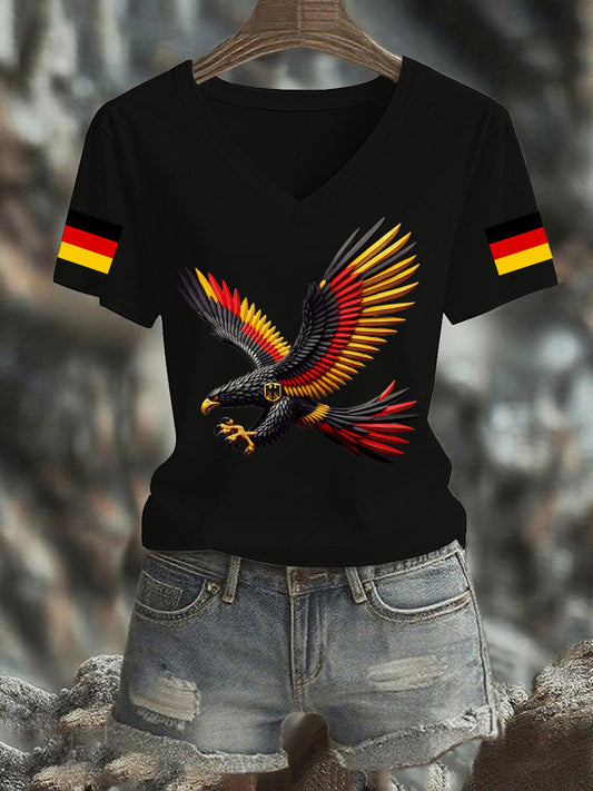 Damen Deutschland Bedrucktes T-Shirt mit V-Ausschnitt